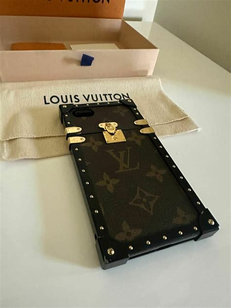 louis vuitton eye trunk iphone 7 case|The Much.